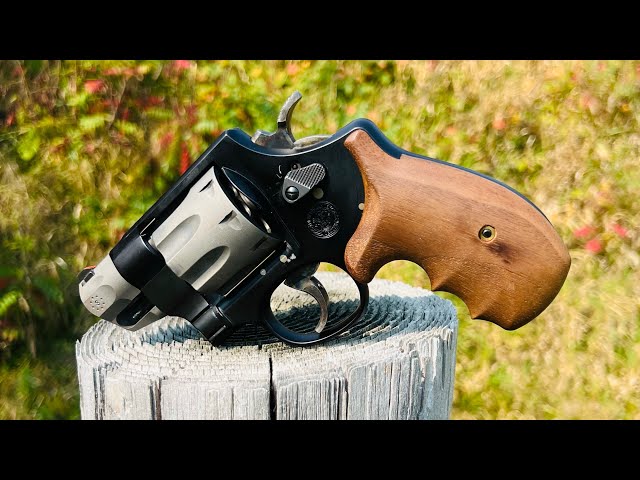 S&W 327 8 Shot 357 Magnum 500 RD Review!