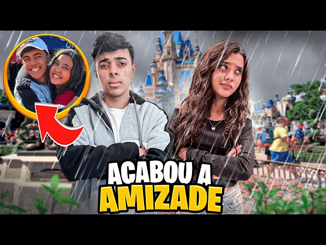 ESTEVÃO E LORENA NÃO SÃO MAIS AMIGOS?😓 *brigaram no parque da Disney