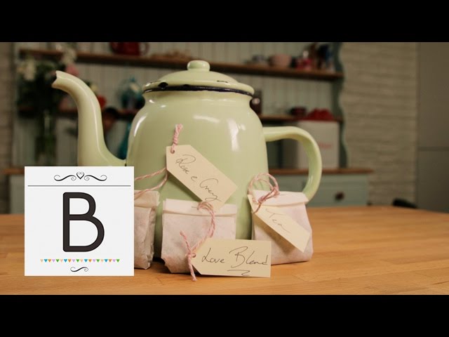 Vintage Wedding Personally Blended Tea | What's Your Favour S1E5/8