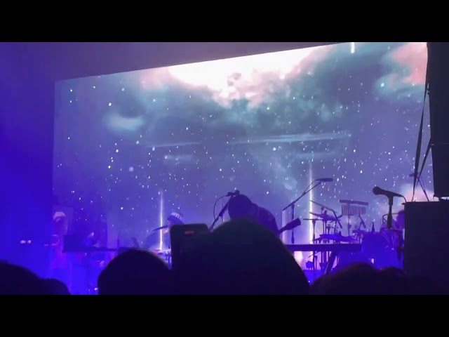 RADWIMPS 〜「Grand Escape」Live @ The Riviera Theatre Chicago, IL North American Tour 2023