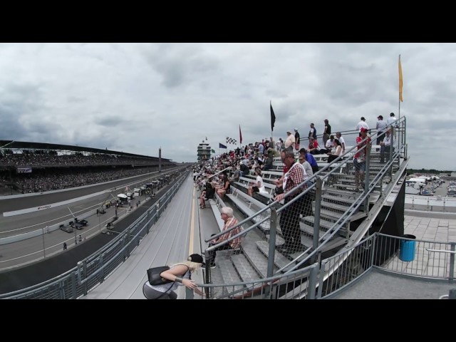 360 Indy 500 front straight