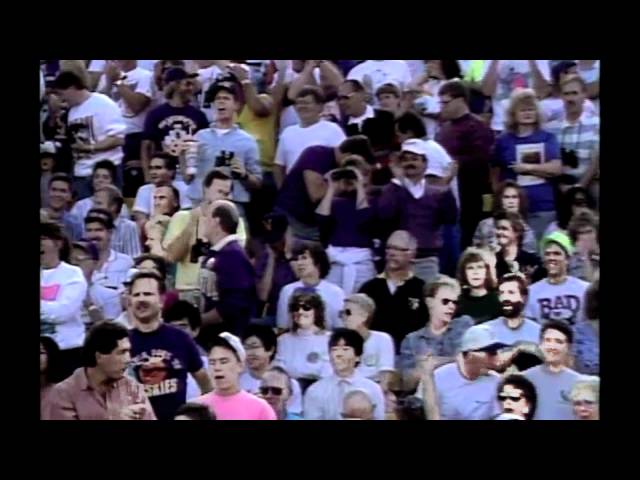 '91 Dawgs destroy Arizona 54-0