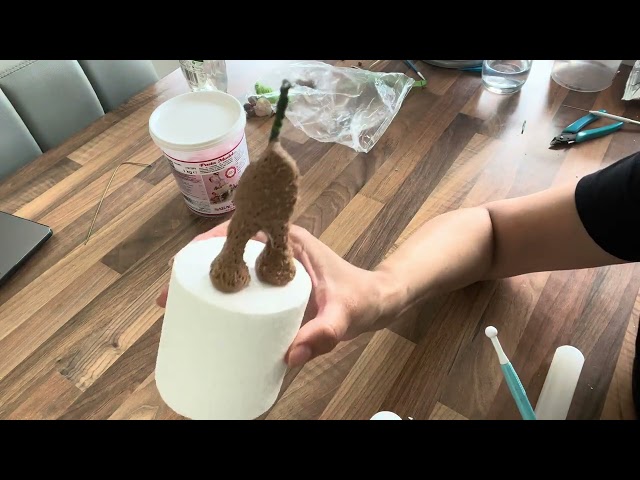 How to make a standing fondant Sugarpaste teddy topper