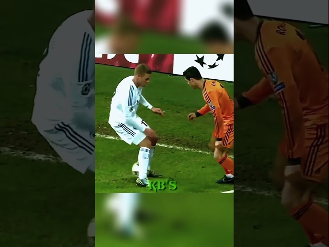 Ronaldo Skill #ronaldo #shorts #footballviralvideo