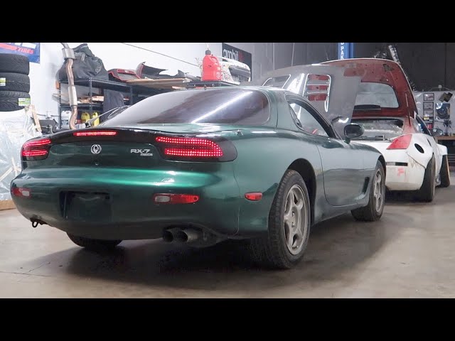 Rx-7 Tail Light Install - Car shop GLOW V1