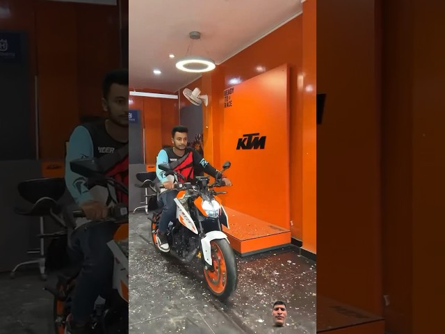 Ktm250 new delivery😘 #subscribe #trendingreels #viralshort #wheelie #ktmduke #youtubeshorts #stunt