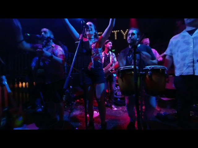 LPara No Verte Mas - Los Jamones en vivo en Lefty's Brisbane Australia