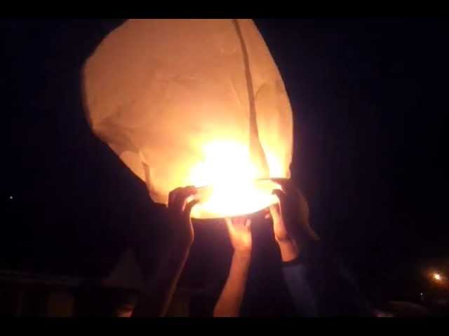 Epic Chinese Lantern FAIL!!!