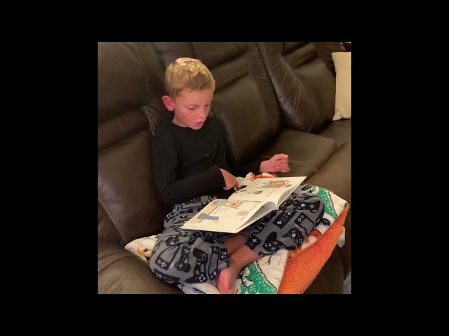 Ryland Reads the Letter D Book