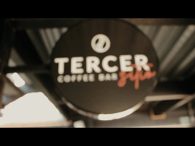 Comercial de Coffee Shop con tomas B-roll