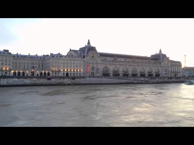 Timelapse coucher de soleil sur le musée d'Orsay