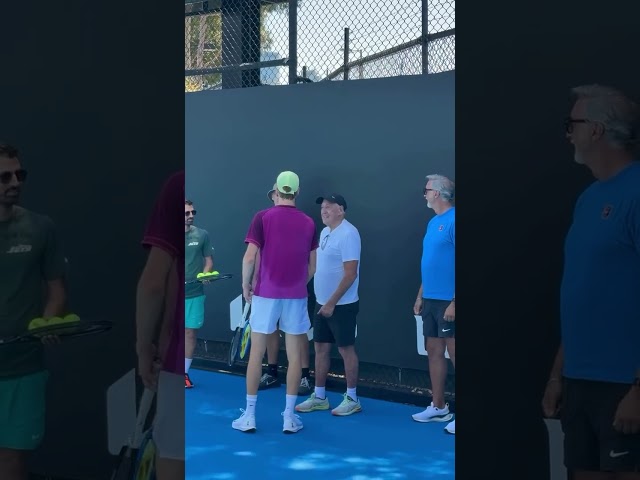 Jannik Sinner’s coach, Darren Cahill, brought his dad to practice to meet everyone 🫶#AusOpen #Shorts