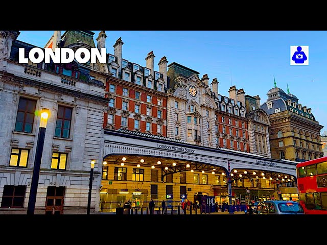 Early Morning London Walk 🇬🇧 VICTORIA ST, Westminster Cathedral to SOHO| Central London Walking Tour