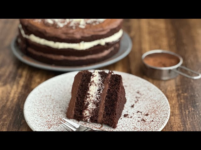 Ultimate Chocolate Cake 🍫 | Easy recipe to bake at home