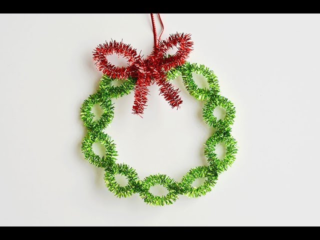 How to Make Pipe Cleaner Wreath Ornaments