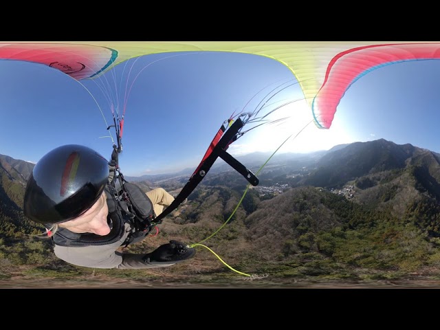 First time thermalling - scary (to me!) - Paragliding in Japan - Insta360 Evo - 360VR