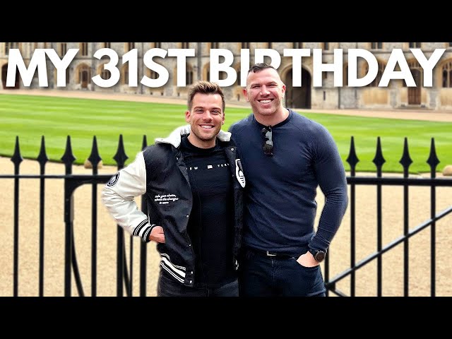 My First Birthday with a Boyfriend... | Exploring York & Betty's Tea Room!