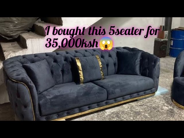 UNBELIEVABLE A TRENDING COUCH 🛋️ FOR HALF PRICE.#gikomba #housetour #livingroomcouch #blackcouch