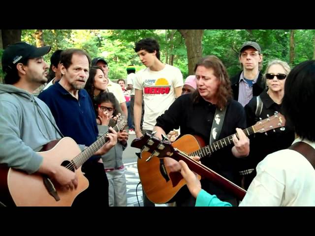 NYC BEATLES MEETUP • Little Lamb Dragonfly • Paul McCartney Birthday Sing Along • 6/18/12