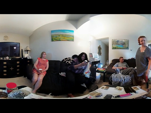 My mother and daughter visit in 3D 360 VR