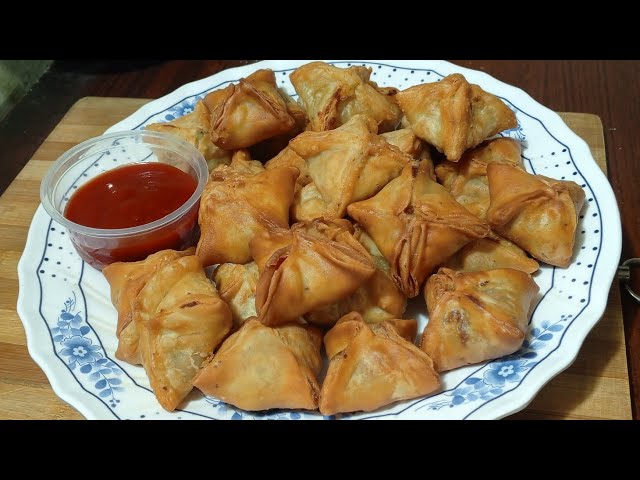 Potato Parcel Samosa by Taste of the World / Cheap and Easy Potato Snack  (Ramadan Special)