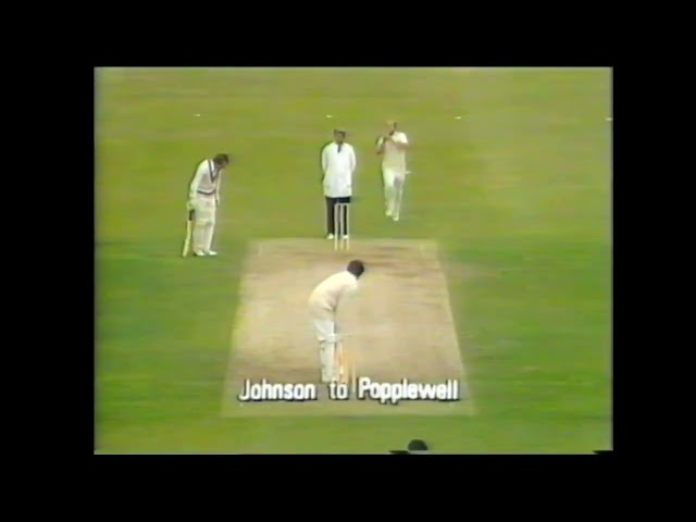 Mark Johnson bowls out Viv Richards (Benson and Hedges Cup 1981)