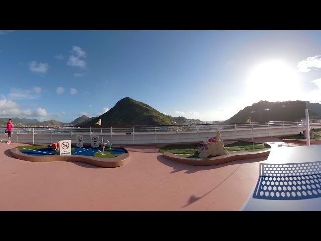 Goofys Golf in St Marteen 360 VR