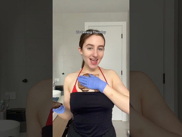 TikTok credit - bellabenioff 🥰 HOW TO GET self tan lines using OUTER EGO 🧡🩷 #outerego