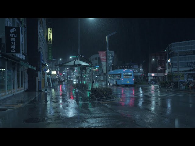 [4K] Night streets of Anseong where summer gentle rain falls. Rain sound ASMR for deep sleep