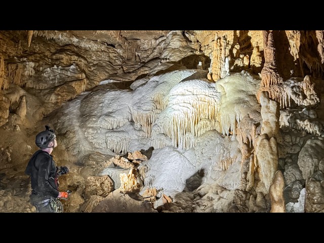 The Most Incredible Crystal Formation Room I've Ever Seen