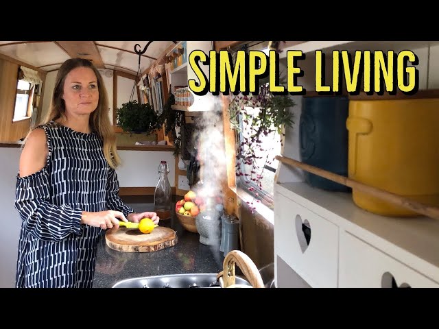 #118 Simple Living on a Narrowboat