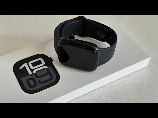 Apple Watch Series 10 GPS 42mm Jet Black Aluminum Case with Black Sport Band (Unboxing)