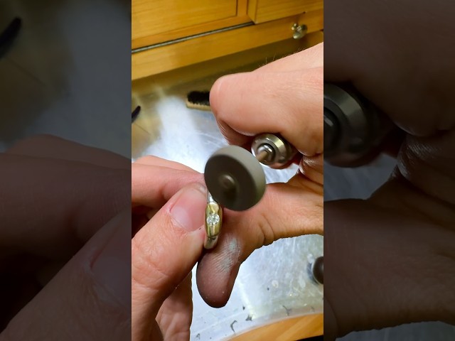 Replacing a withered & weathered Cubic Zirconia #jewelry #gold #silver #satisfying