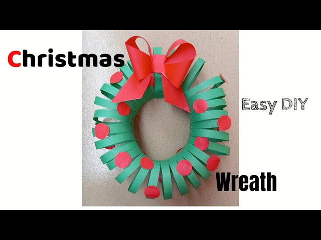 How to make a Beautiful Christmas Wreath for Christmas Decoration with Paper. Very Easy DIY