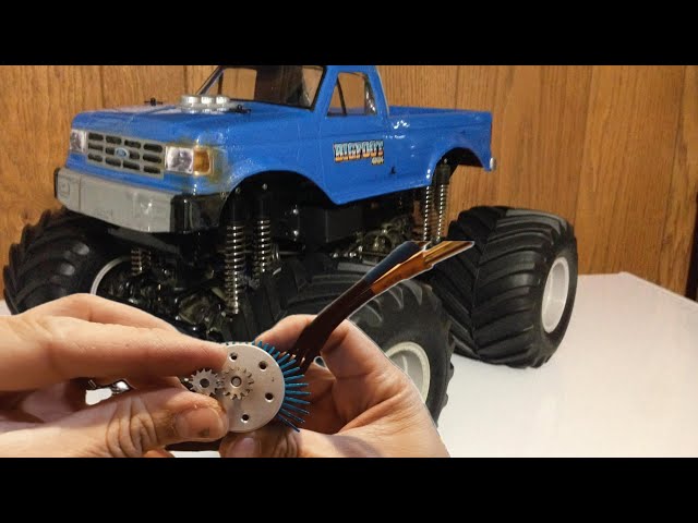 My Tamiya Clodbuster Project Part 2 (Sooo powerful, it melts aluminum pinion gears…)