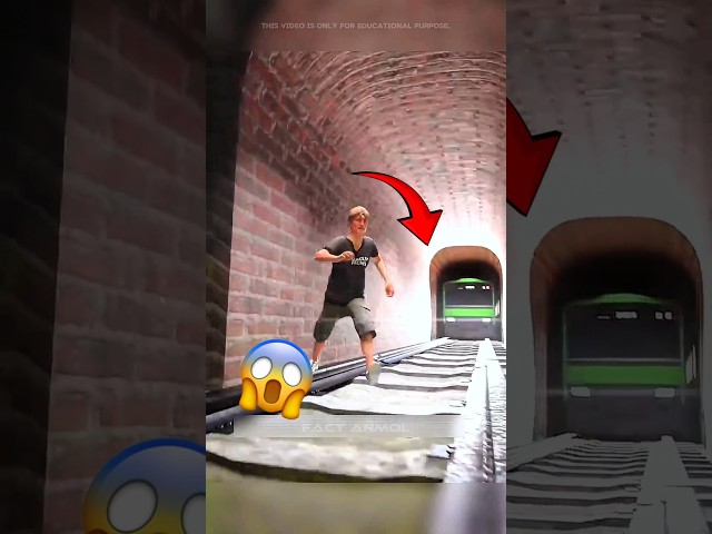 How to Scape Train Tunnel 🚊...What Do If Trapped In Train 😱 #shorts #viralvideo #tranding #train