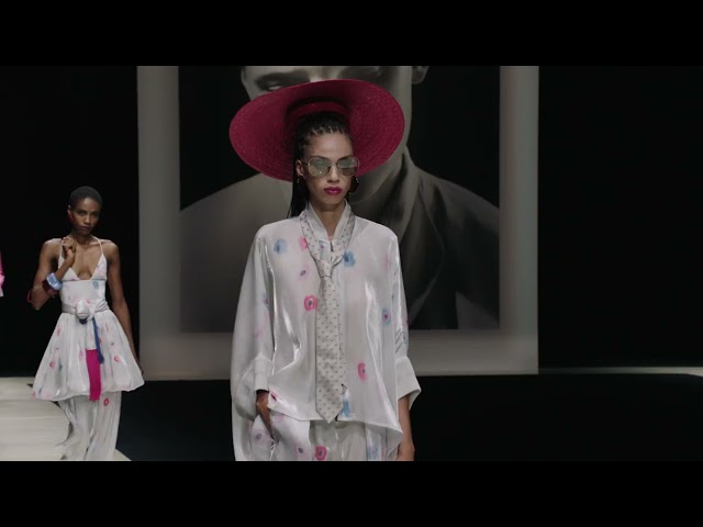 Emporio Armani  - 2025 Spring/Summer Womenswear Fashion Show