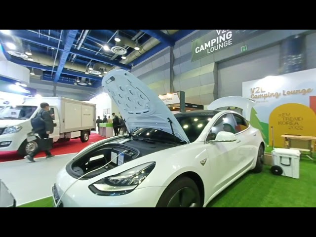 3D 180VR 4K Tesla Model3 can built in inverter 2KW power outlet for using power at the camping