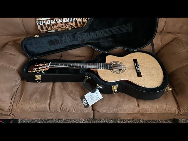 Ibanez GA34STCE Classical Guitar Unboxing & Review