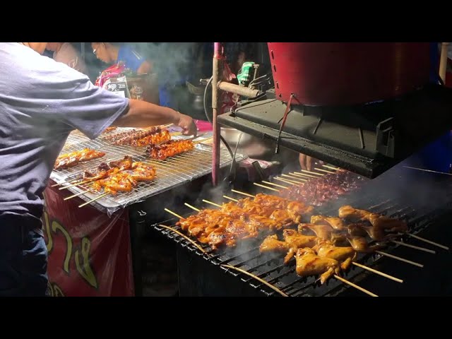 Roasted chicken in the stick #thailand #thaifood #thaistreetfood #sukhothai