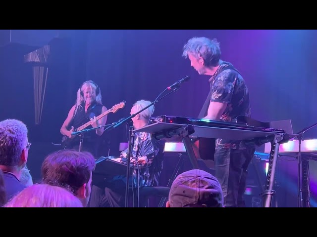 Howard Jones & kajagoogoo - Too Shy - Live Detroit Concert - July 3rd 2022