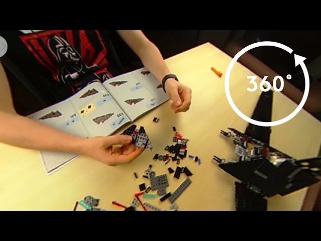 Lego Star Wars 75156: Krennic's Imperial Shuttle speed build in 360°