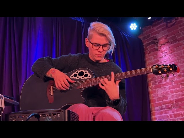 14/21 Kaki King - Puzzle Me-You 🩷 @ Caffe Lena, Saratoga Springs, NY 12/12/24