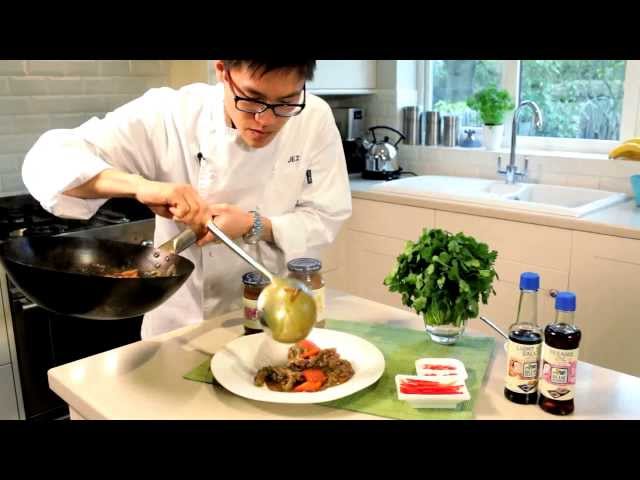 How To Make A Chinese Beef Curry - Blue Dragon x Jeremy Pang