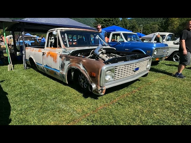 1969 Chevrolet C10 Pickup Truck Video https://youtu.be/KKGxjFAh1QI #c10 #chevyc10 #classictrucks