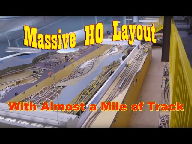 Massive HO layout with almost a mile of track. Verryl Fosnight's HO Scale Railroad.