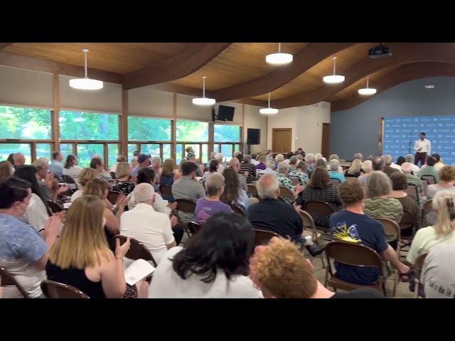 Steven Olikara Addresses the Waukesha County Democrats