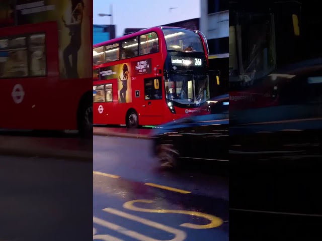 261 Leaving Bromley South Station#buses#400mmc'#fortheloveofbuses