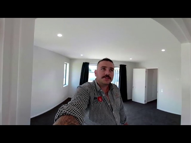 Max Broadhurst - 360 Tour of the Cottle Home. Broadhurst Builders