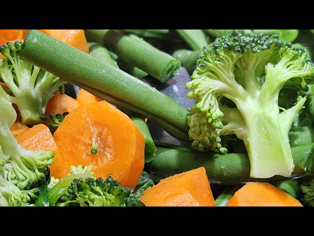 Steamed & saute Vegetables | Healthy Dinner 🥗 #food #shortfeed #diet #weightloss #roastedvegetables